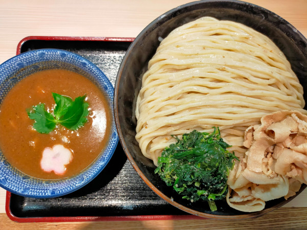 「鶴嶺峰つけ麺(横綱700g)1400円」@らー麺土俵 鶴嶺峰の写真