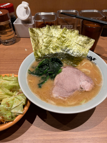 「【祝666店舗】ラーメン　キャベチャー」@まだ洞くつ家の写真