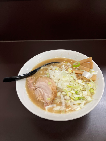 「【10周年限定】アゴ煮干し豚骨ラーメン」@ラーメン一心の写真