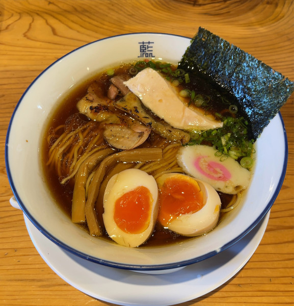 「味玉中華そば醤油（1000円）」@阿波尾鶏中華そば 藍庵の写真