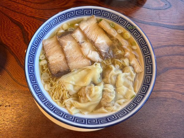 「わんたんめん チャーシュー増し」@支那そば へいきち 二代目の写真
