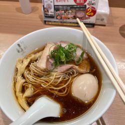 味玉醤油ラーメン