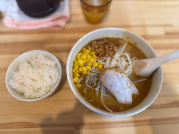 「カレーみそ980円＋ライス小150円」@麺や 碧大将の写真