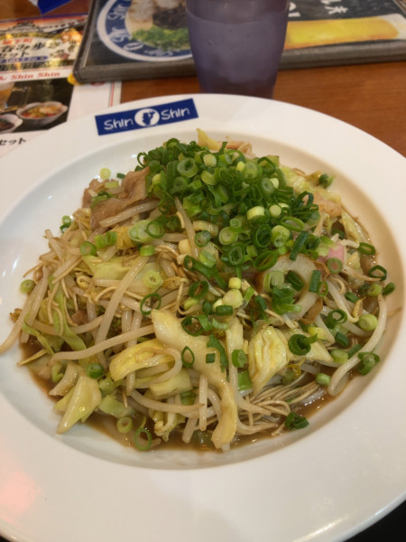 「焼きラーメン920円」@博多らーめん ShinShin アミュプラザ小倉店の写真