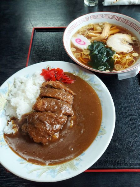 「カツカレーライス 950円」@信州の写真