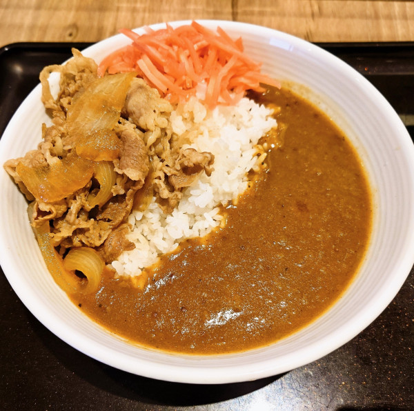 「牛魯珈カレー」@吉野家 柏東口店の写真