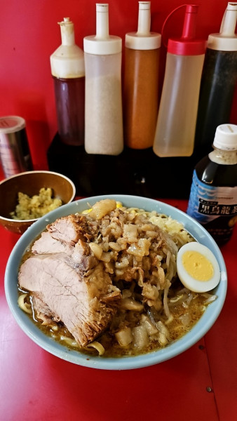 「ラーメン少なめ旨辛味噌変更＋生姜」@ラーメン富士丸 東浦和店の写真