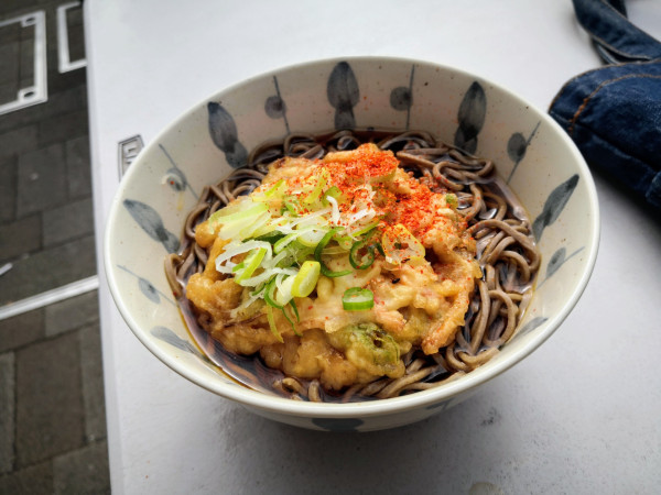 「天ぷらそば（420円）」@川村屋の写真
