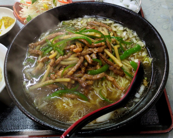 「青椒肉絲麺」@天安門の写真