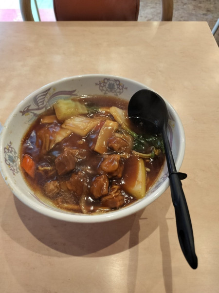 「牛バラ麺」@八起 平沼店の写真