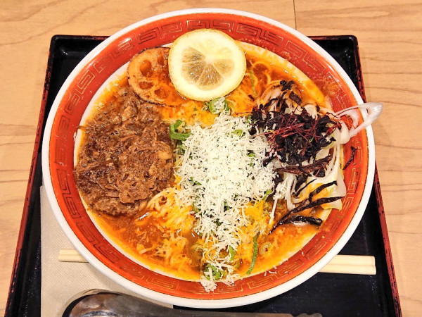 「【限定】ラムカレーラーメン」@瀬戸内食堂 ねいろ屋の写真