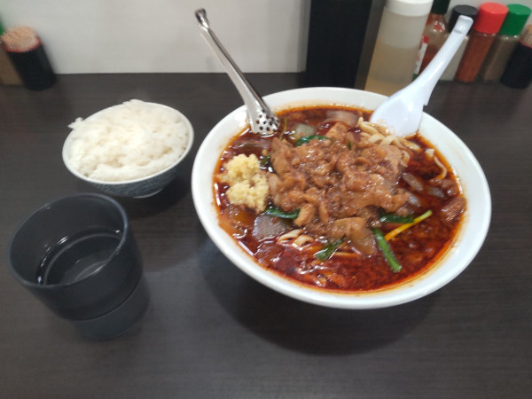 「辛いスタ満+小ライス　1000+70」@元祖スタミナ満点らーめんすず鬼 狭山ヶ丘分店の写真