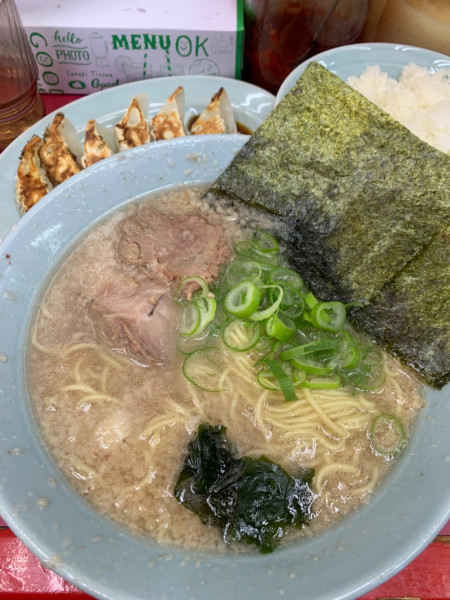 「ラーメン620円餃子250円ライス210円」@ラーメンショップ 牛久結束店の写真