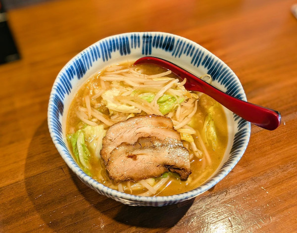 「野菜味噌󠄀ラーメン」@東呉の写真