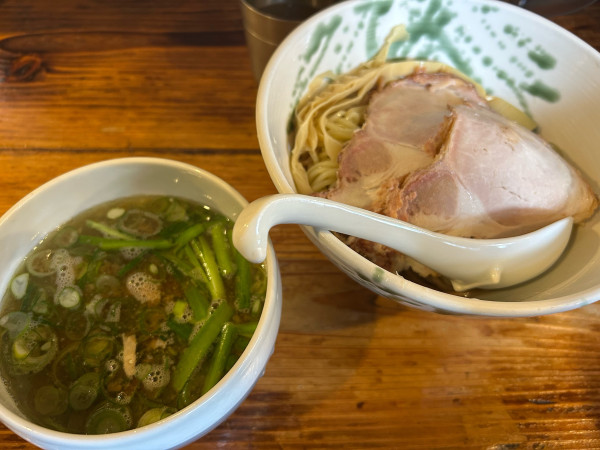 「ザしおつけ麺＋ネギ生姜だれ和え玉」@啜磨専科の写真