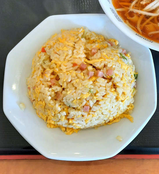 「台湾刀削麺+炒飯セット 850円」@中華料理京華の写真