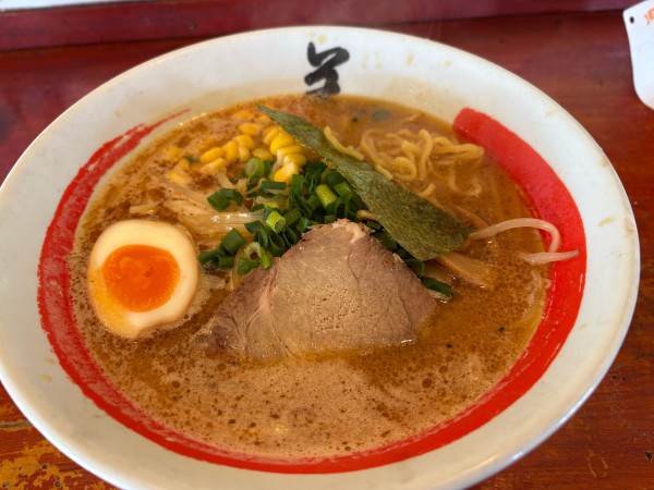 「特選味噌ラーメン950円」@らあめん 美春 桜川店の写真