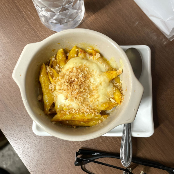 「よもだカレーグラタン」@立呑みよもだの写真