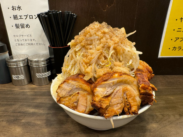 「汁なし200g」@ラーメン つづきの写真