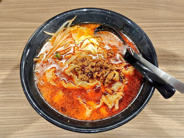 「麻辣刀削麺」@ラーメンセンター炎 西早稲田店の写真