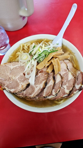 「チャーシューメン大盛り＋チャーシュー多め」@一品香 今宮店の写真