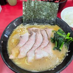 チャーシュー麺中盛　ライス