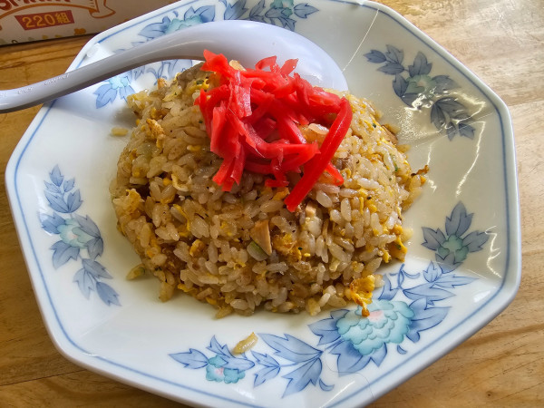 「小チャーハン（中華そばと小チャーハンのセット1000円）」@山忠食堂の写真