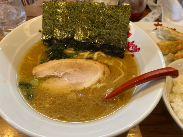 「ラーメン　並　スープ多め」@ラーメン大桜 今宿店の写真