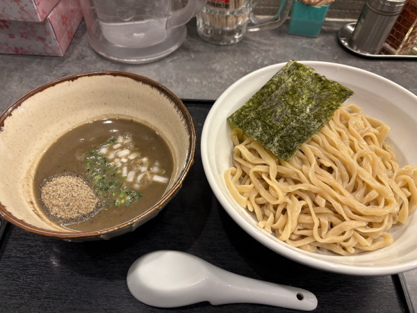 「とりにぼつけ麺（900円）」@麺や あらたの写真