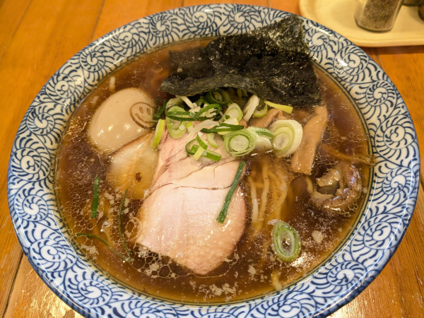 「はるゆたか味玉らーめん 正油」@らーめん森や。の写真