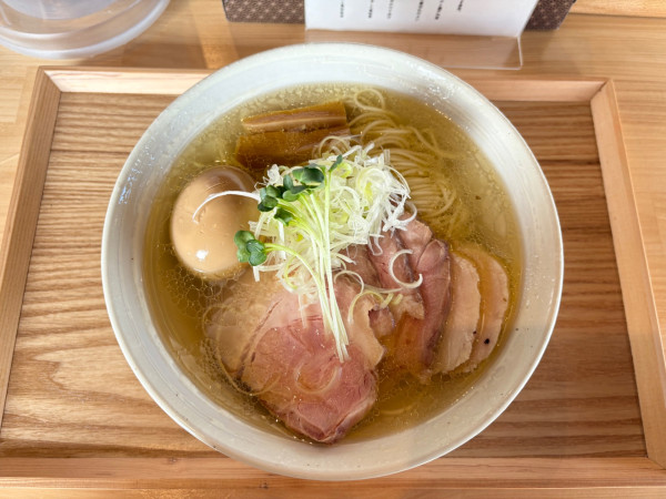 「特製鶏塩らぁ麺」@HONJO NOODLE HOUSEの写真