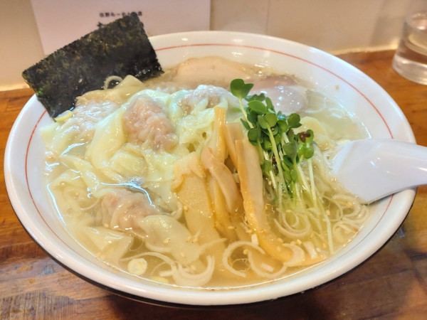 「ワンタンメン大盛」@佐野ラーメン たかのの写真