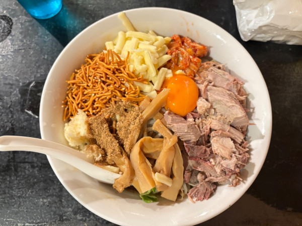 「まぜそば(野菜少なめ)」@若旦那の写真