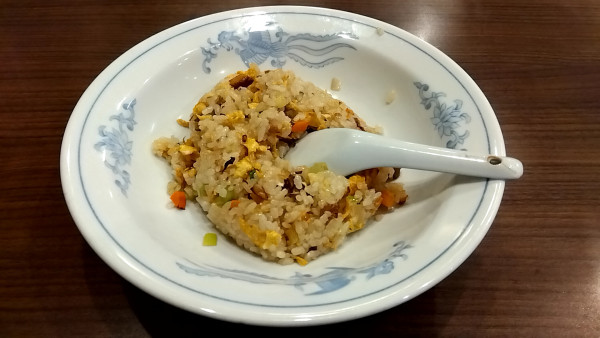 「半チャーハン」@中山飯店の写真