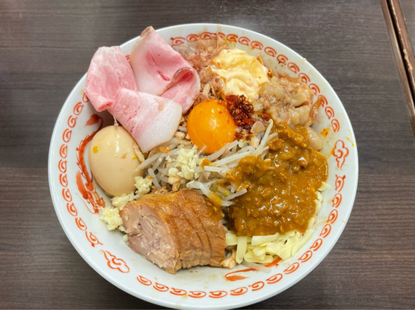 「まぜそば極」@それいけ！たかちゃんラーメンの写真