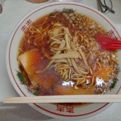 ラーメン大盛　麺硬め