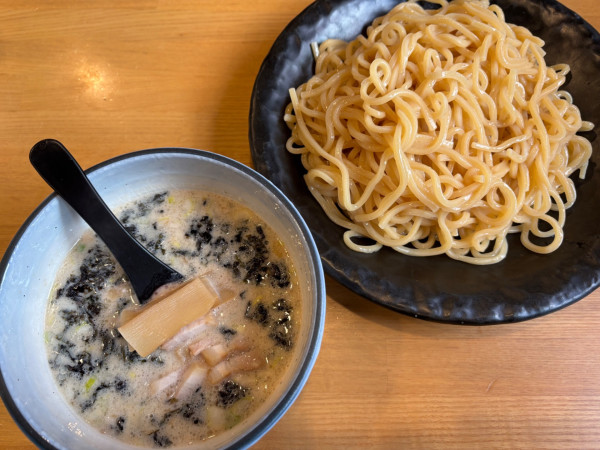 「塩つけ麺　中盛」@つけ麺 ががちゃい 中山店の写真