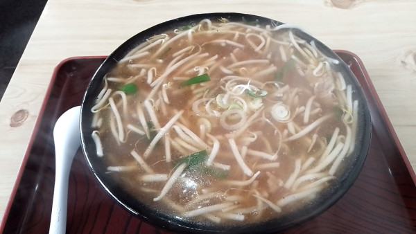 「もやしらーめん」@山辺栄屋支店の写真