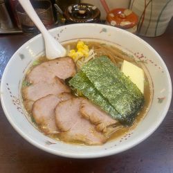 味噌らいおんチャーシュー+バター