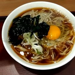 朝そば（４５０円）＋大盛り（１５０円）