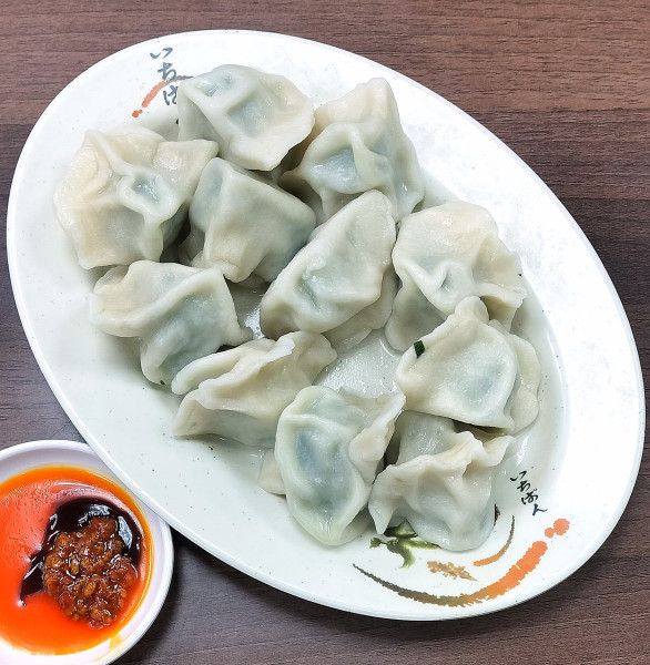 「猪肉韭菜水餃(10個) 90NT$」@老山東牛肉麺の写真