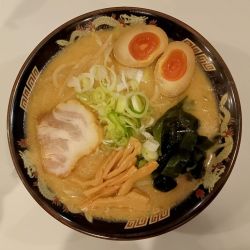 味玉味噌らーめん