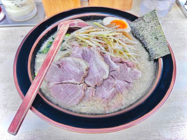 「ネギチャーシューメン」@ラーメン 頑固おやじの写真