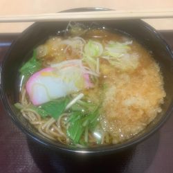 揚げ餅みぞれそば 750円
