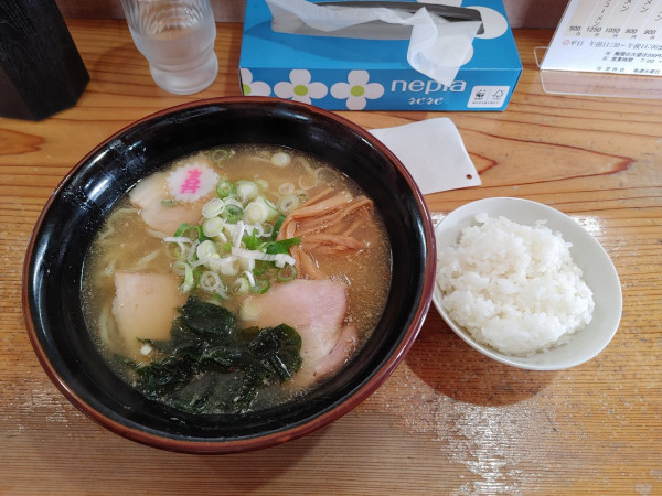 「味噌ラーメン 850円 平日サービスライス」@らーめん 一平 喜多方本店の写真