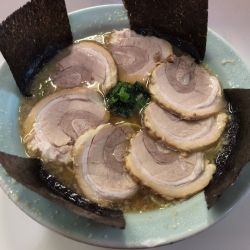 チャーシュー(多め、濃いめ) 900円