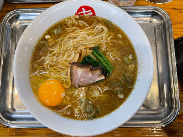 「中華そば(中)¥1,000 生玉子(¥50)」@中華そば まるきの写真