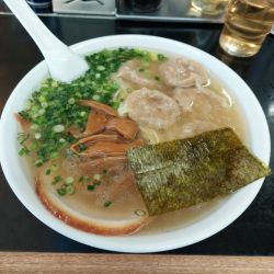 雲呑麺