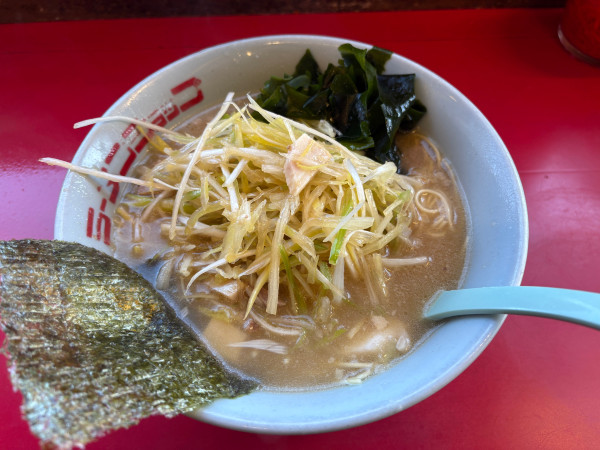 「ネギラーメン　960円」@新ラーメンショップ 狭山本部の写真