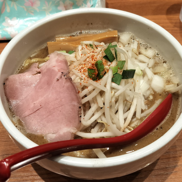 「味噌煮干中華そば (限定)」@煮干中華そば 鈴蘭 新宿店の写真